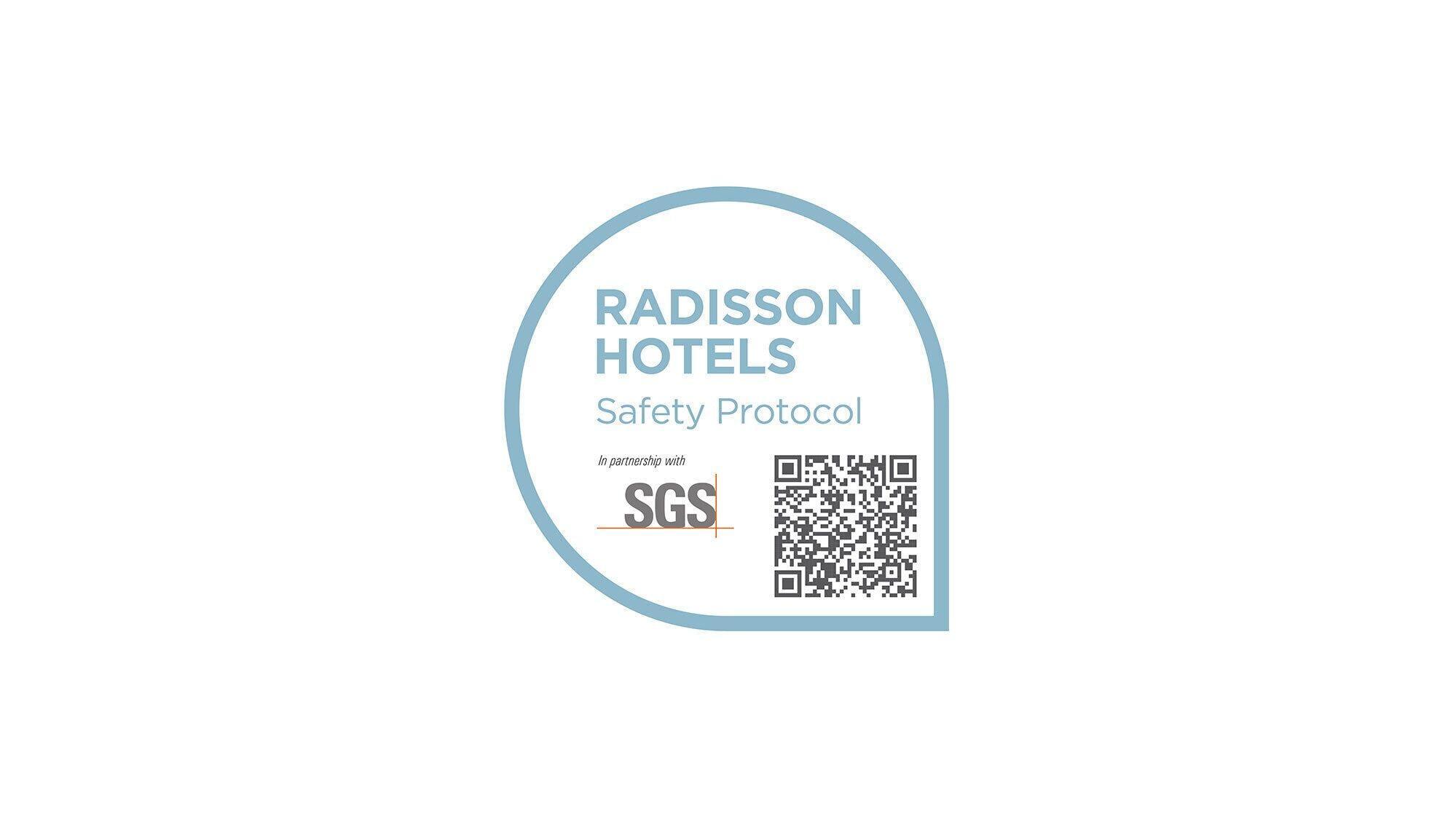 Radisson Red Miami Airport Hotel Miami Springs Exterior photo